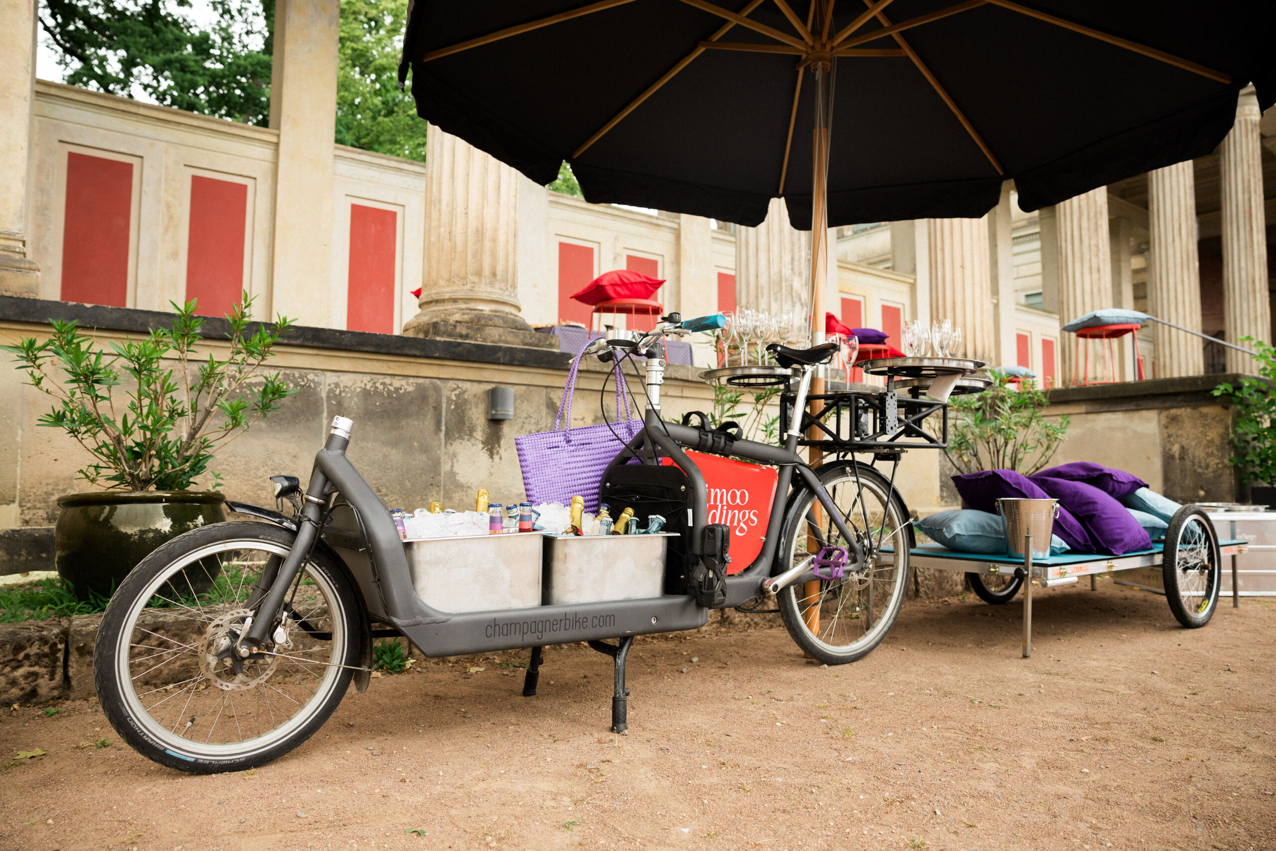 Champagnerbike Pop-Up-Event mit Champagnerausschank